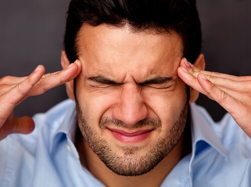 Что такое головная боль напряжения?