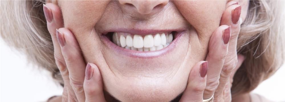 Акция на полное восстановление зубного ряда на 4-х имплантах!