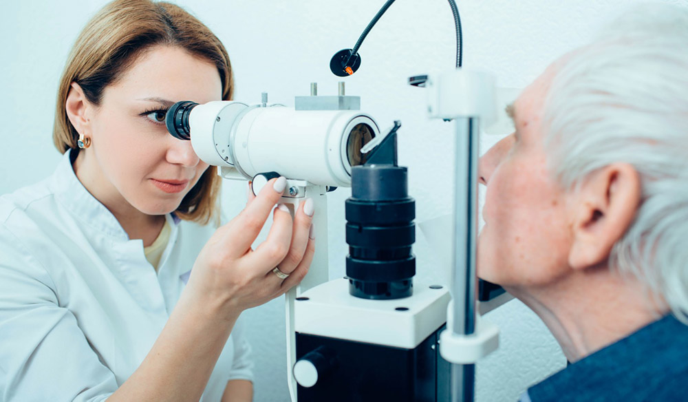 Скидка 15% на операцию по поводу катаракты